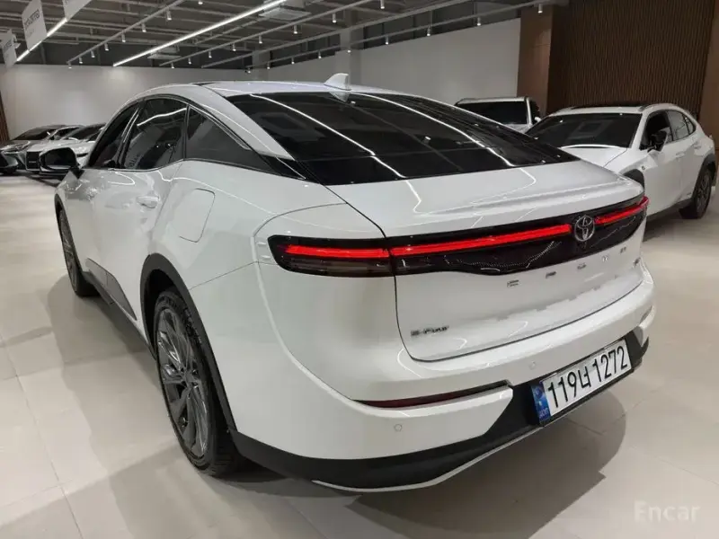2024 Toyota Crown с пробегом 366 км