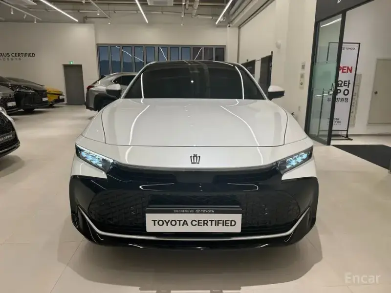 2024 Toyota Crown с пробегом 366 км