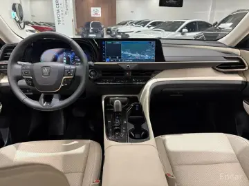 2024 Toyota Crown с пробегом 366 км