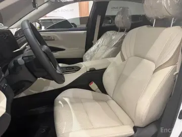2024 Toyota Crown с пробегом 366 км