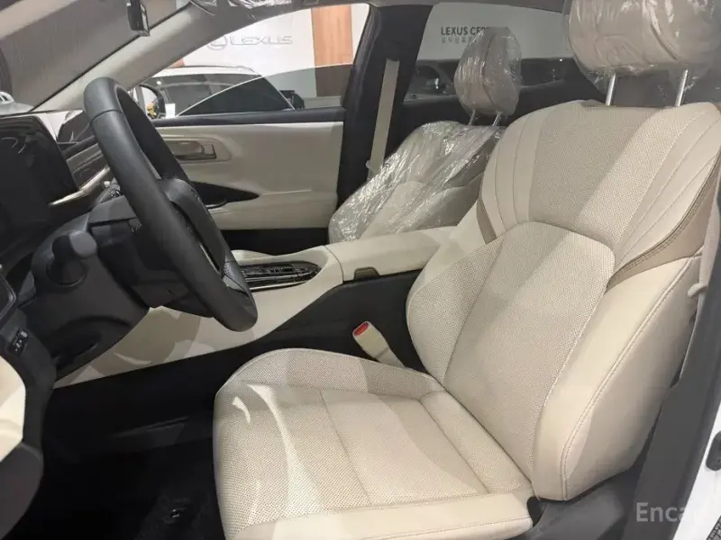 2024 Toyota Crown с пробегом 366 км