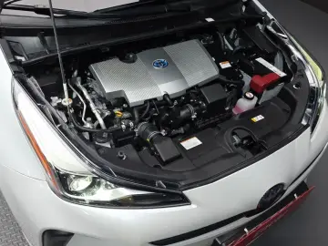2022 Toyota Prius с пробегом 53 249 км