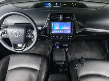 2022 Toyota Prius с пробегом 53 249 км