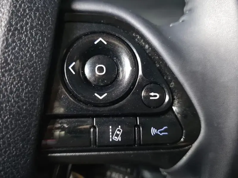 2022 Toyota Prius с пробегом 53 249 км