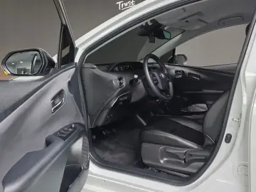 2022 Toyota Prius с пробегом 53 249 км