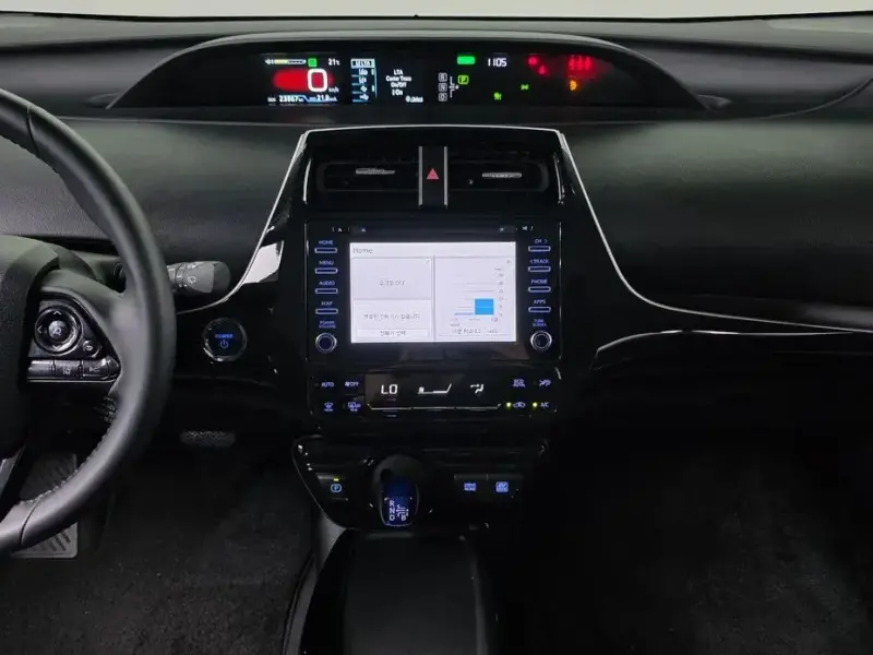 2022 Toyota Prius с пробегом 23 867 км