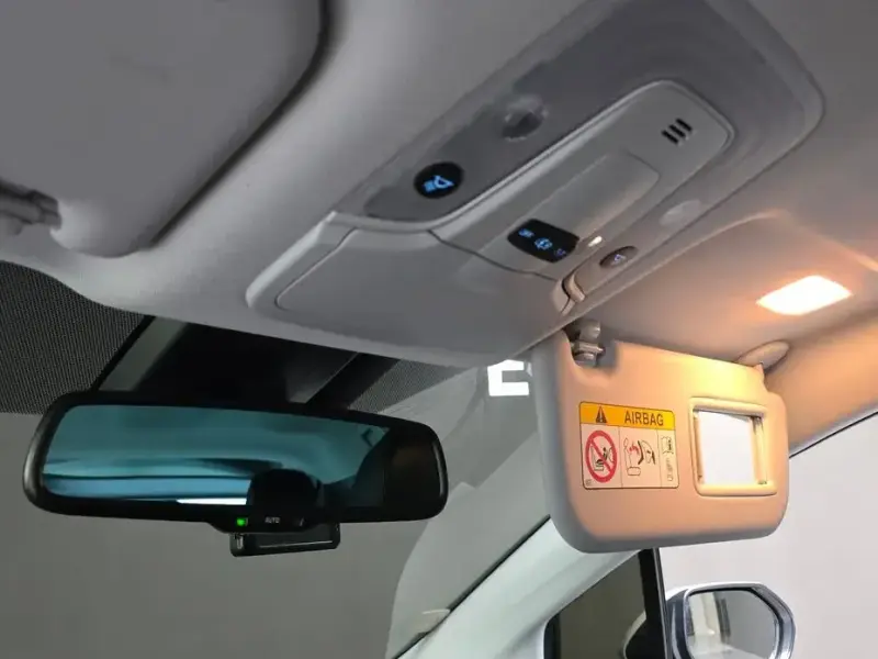 2022 Toyota Prius с пробегом 53 249 км