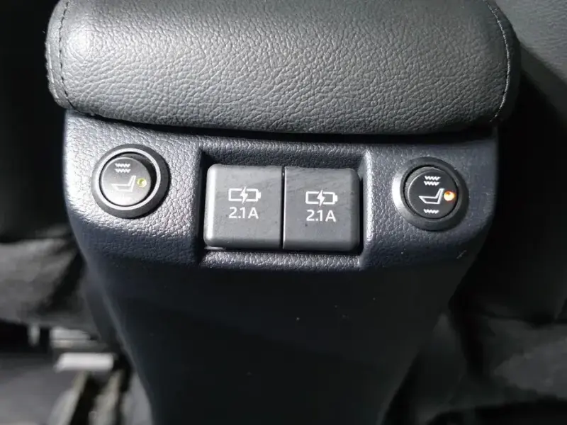 2022 Toyota Prius с пробегом 53 249 км