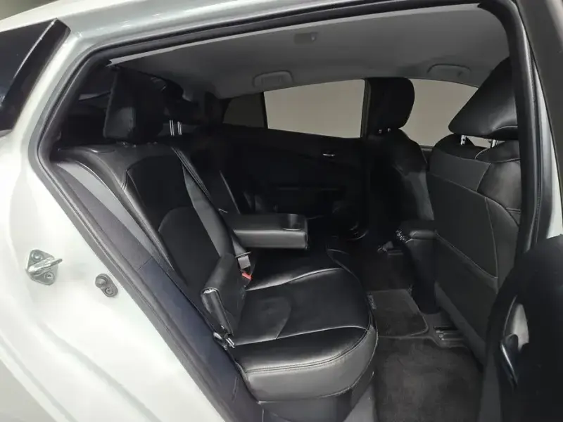 2022 Toyota Prius с пробегом 53 249 км