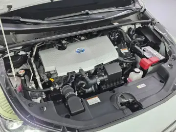 2022 Toyota Prius с пробегом 23 867 км