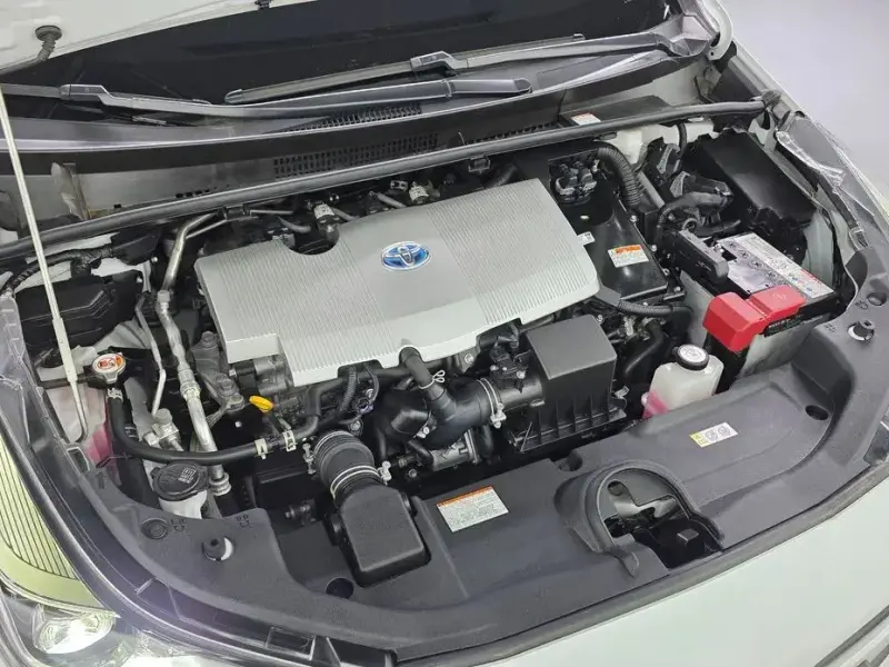 2022 Toyota Prius с пробегом 23 867 км