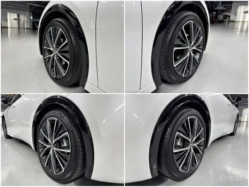 2024 Toyota Prius с пробегом 14 819 км