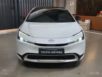 2023 Toyota Prius с пробегом 28 347 км