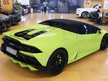 2022 Lamborghini Huracán с пробегом 11 000 км