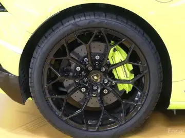 2022 Lamborghini Huracán с пробегом 11 000 км