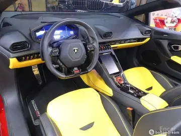 2023 Lamborghini Huracán с пробегом 9 400 км