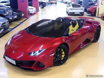 2023 Lamborghini Huracán с пробегом 9 400 км