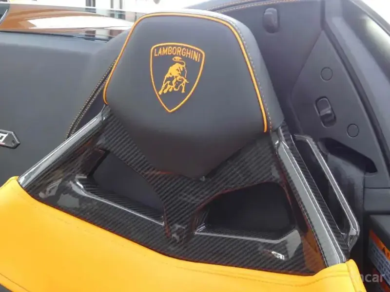 2023 Lamborghini Huracán с пробегом 3 920 км