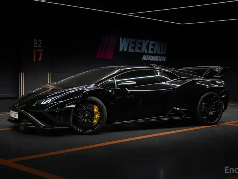 2023 Lamborghini Huracán с пробегом 9 092 км