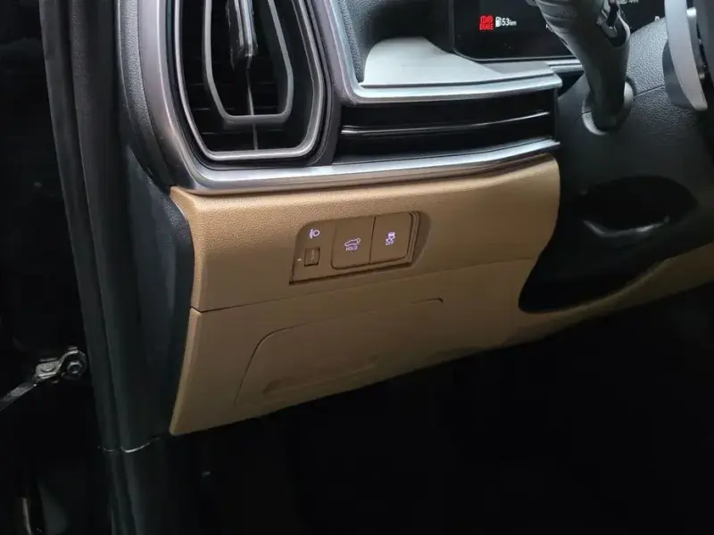2024 Kia Sorento с пробегом 14 552 км