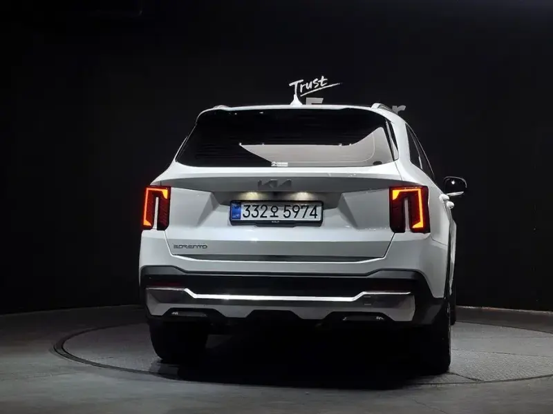 2026 Kia Sorento с пробегом 169 км