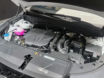 2026 Kia Sorento с пробегом 169 км