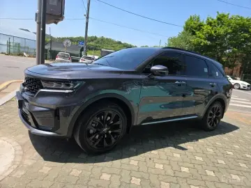 2023 Kia Sorento с пробегом 28 755 км