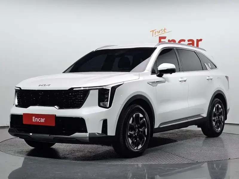 2025 Kia Sorento с пробегом 29 403 км