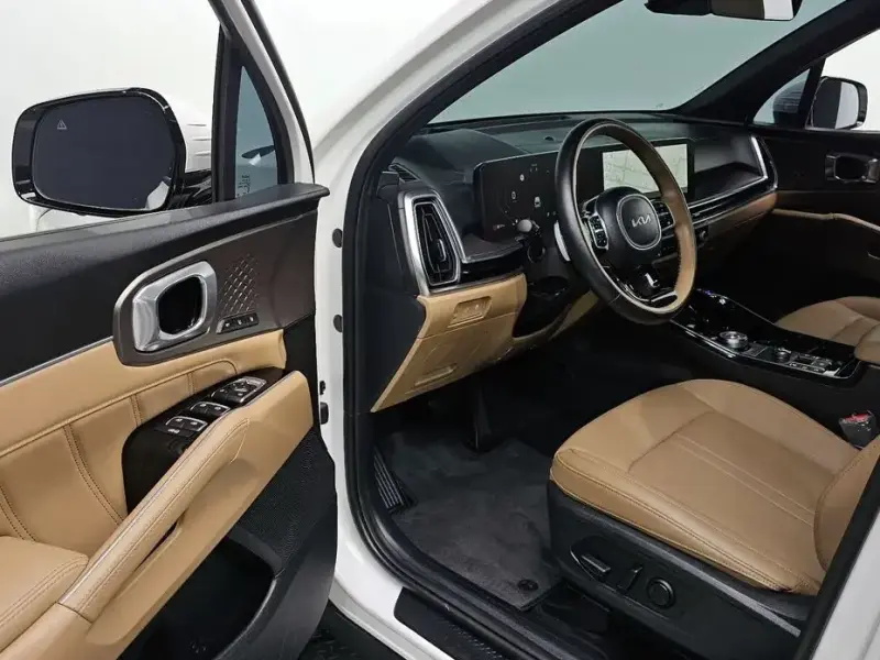 2025 Kia Sorento с пробегом 29 403 км