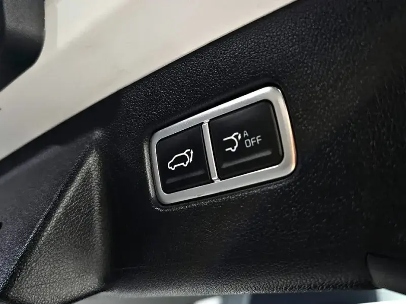 2025 Kia Sorento с пробегом 29 403 км