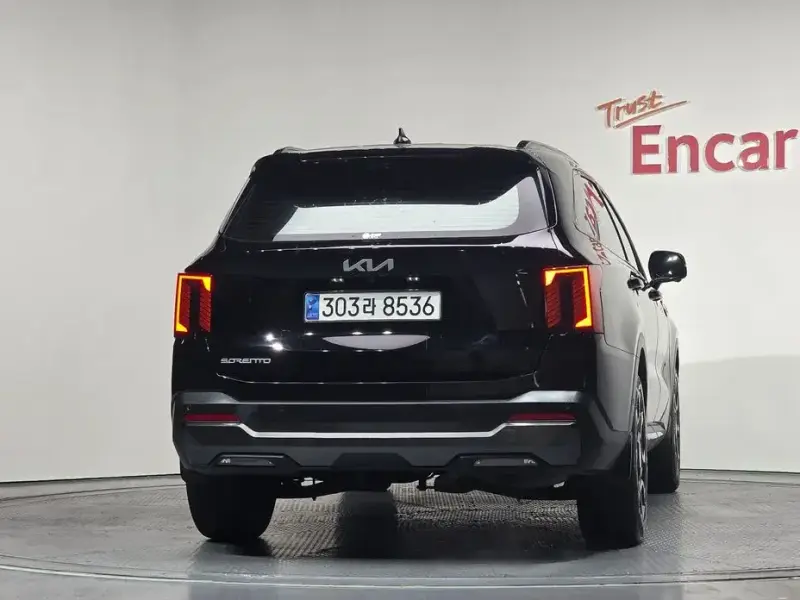 2023 Kia Sorento с пробегом 57 238 км