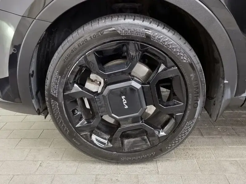 2023 Kia Sorento с пробегом 57 238 км
