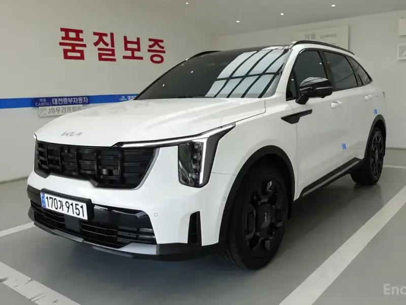 2023 Kia Sorento с пробегом 16 875 км