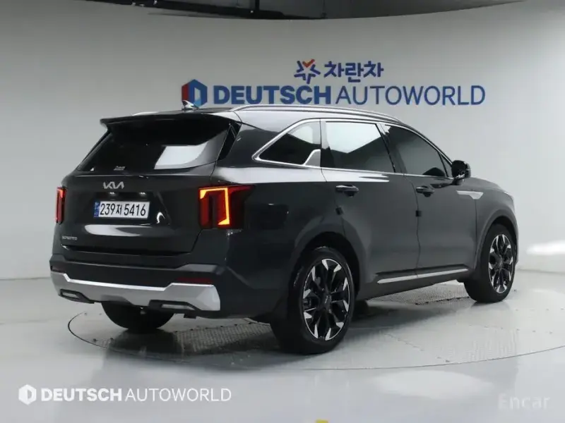 2024 Kia Sorento с пробегом 8 456 км