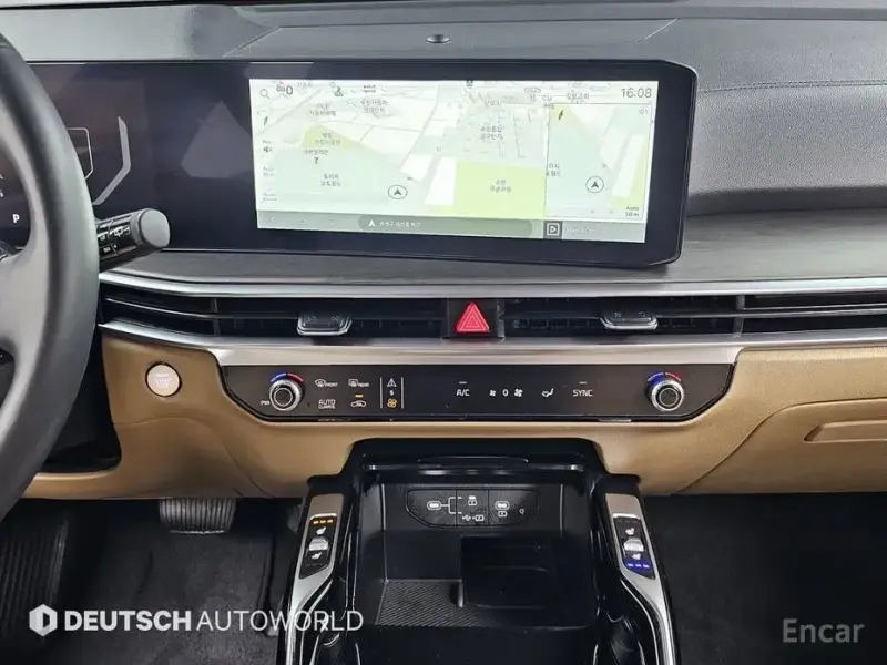 2024 Kia Sorento с пробегом 8 456 км