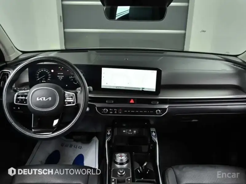 2024 Kia Sorento с пробегом 12 099 км