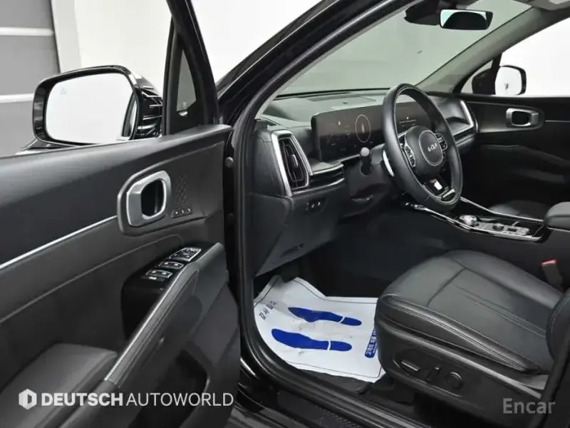2024 Kia Sorento с пробегом 12 099 км