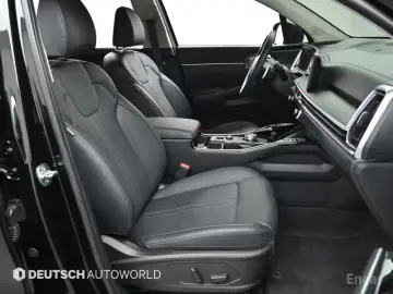 2024 Kia Sorento с пробегом 12 099 км
