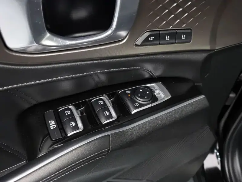 2024 Kia Sorento с пробегом 33 305 км