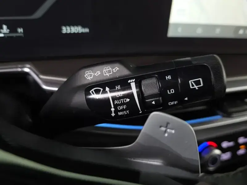 2024 Kia Sorento с пробегом 33 305 км