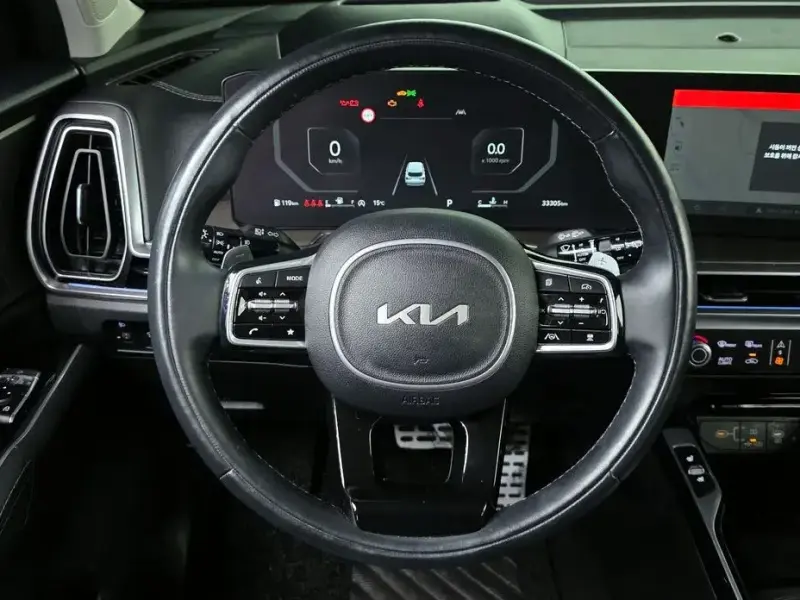 2024 Kia Sorento с пробегом 33 305 км