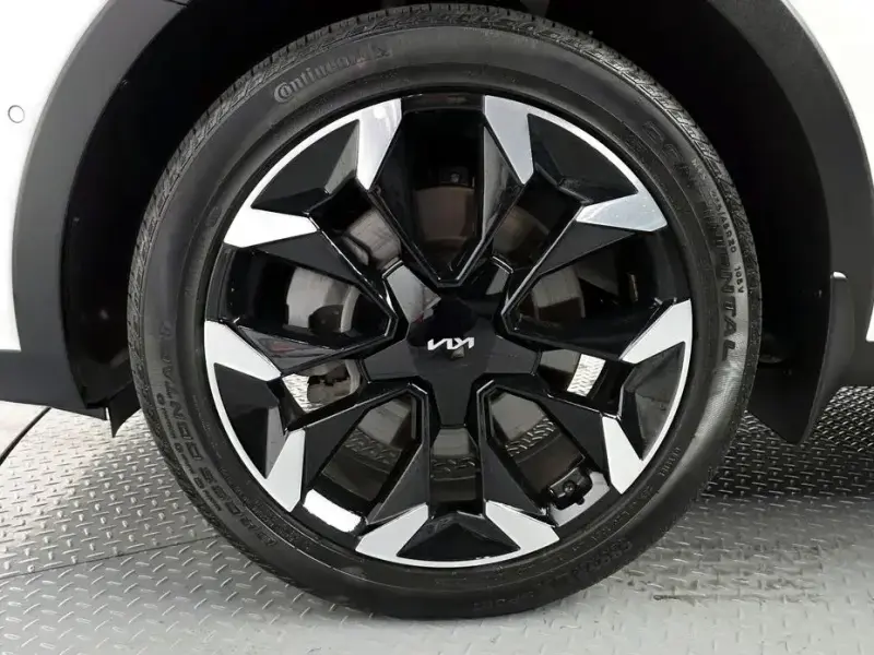 2023 Kia Sorento с пробегом 29 509 км