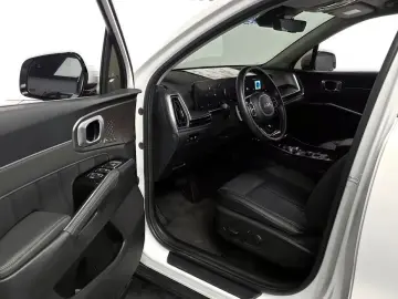 2023 Kia Sorento с пробегом 29 509 км