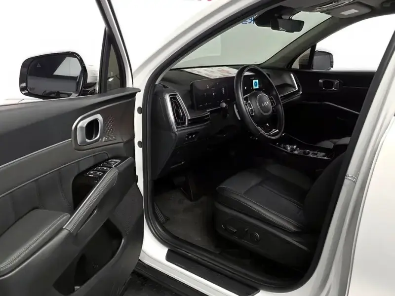 2023 Kia Sorento с пробегом 29 509 км