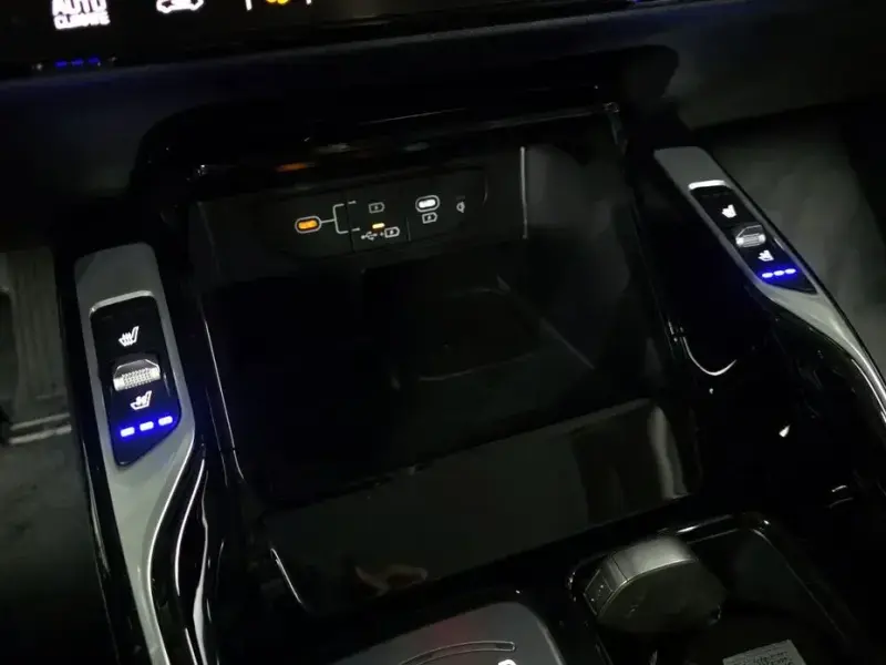 2023 Kia Sorento с пробегом 29 509 км
