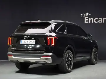 2024 Kia Sorento с пробегом 56 554 км