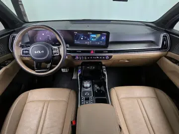 2024 Kia Sorento с пробегом 56 554 км
