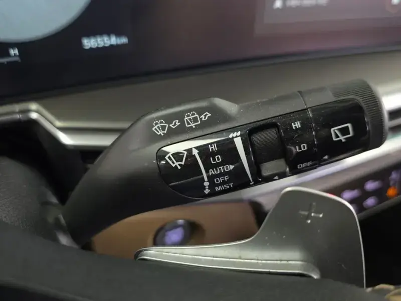 2024 Kia Sorento с пробегом 56 554 км