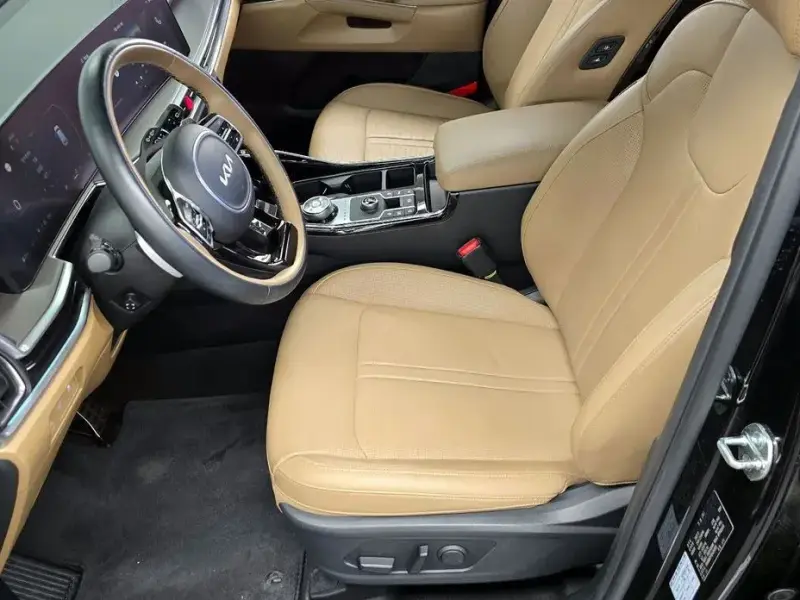 2024 Kia Sorento с пробегом 56 554 км