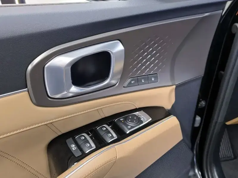 2024 Kia Sorento с пробегом 56 554 км